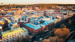 Pysäkkinäyttöjen taidehanke Risteyksessä käynnistyy 1.1.2021